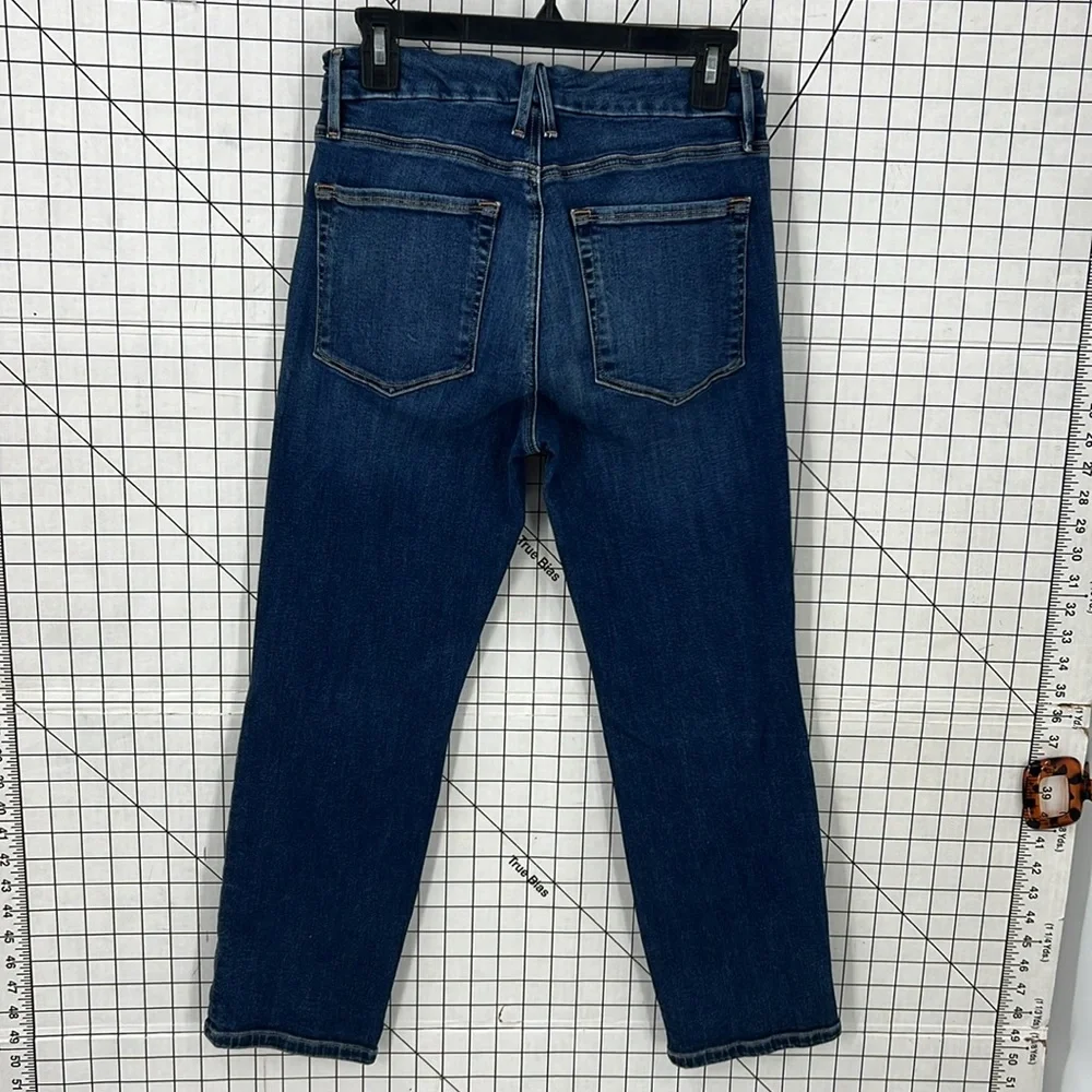 Good American dark wash organic cotton blend straight leg jeans 6